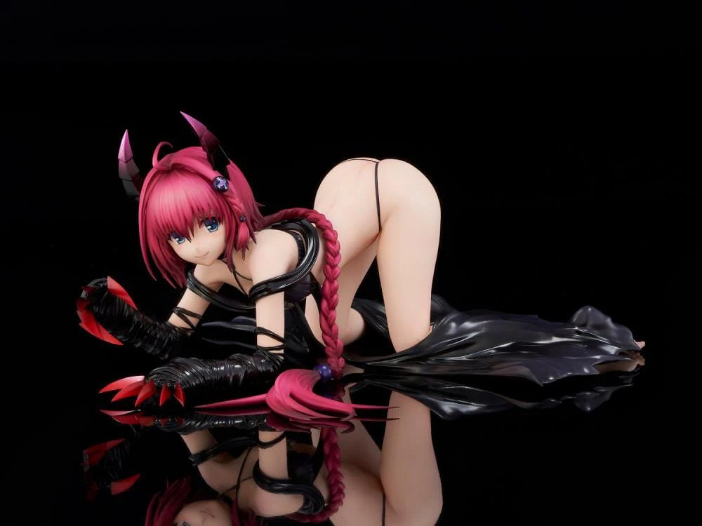 To Love-Ru Darkness Mea Kurosaki (Darkness Ver.) 1/6 Scale Figure - Image 2